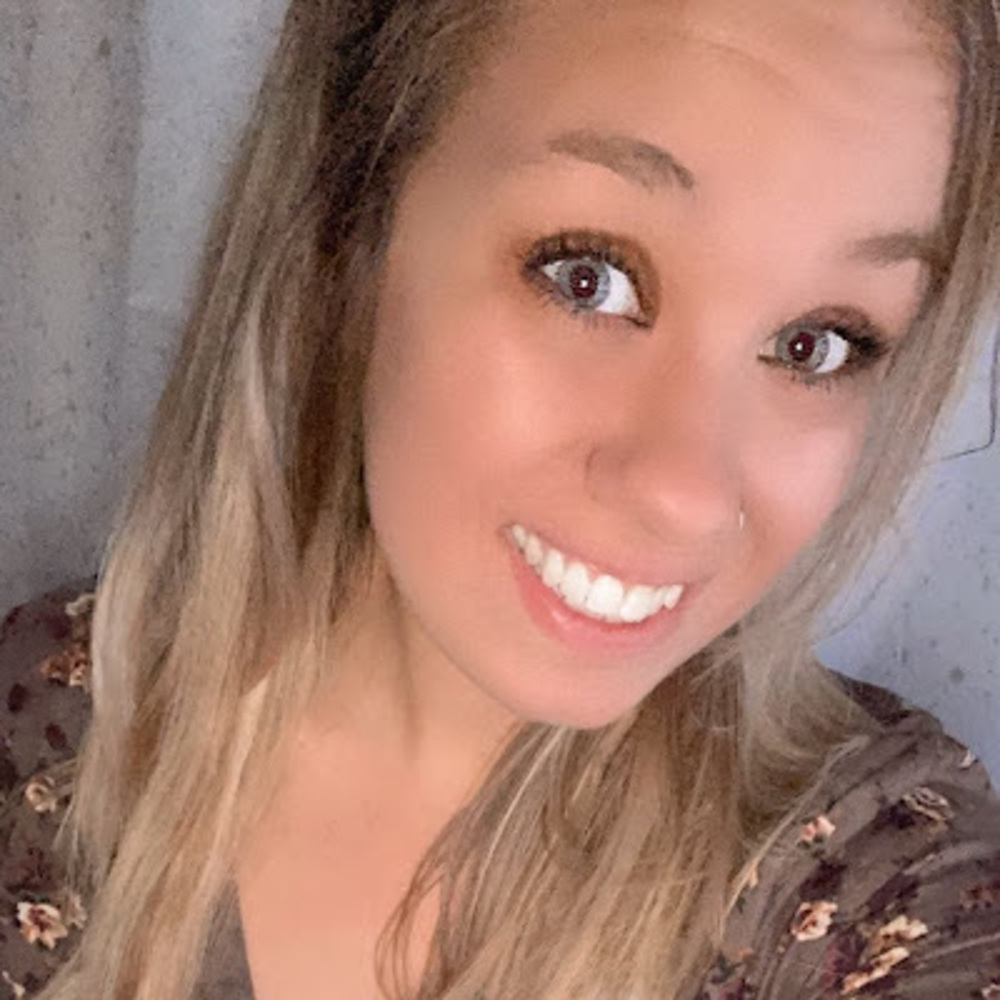 Meet your Posher, Gabbie